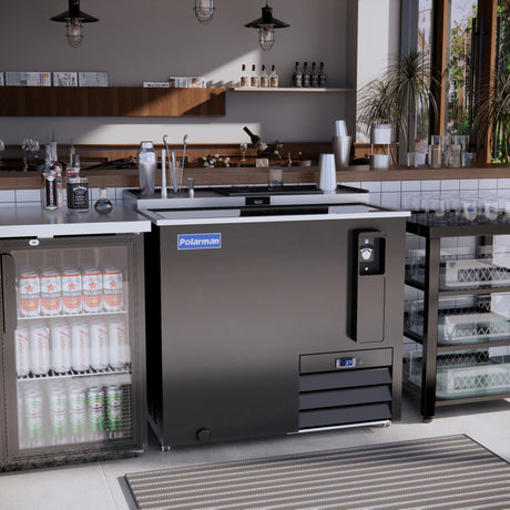 Polarman PLM-B36A 36 13/16" Black Horizontal Bottle Cooler